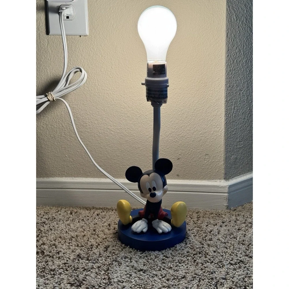Disney Store Mickey Mouse Table Lamp Vintage Style‎ Authentic Works